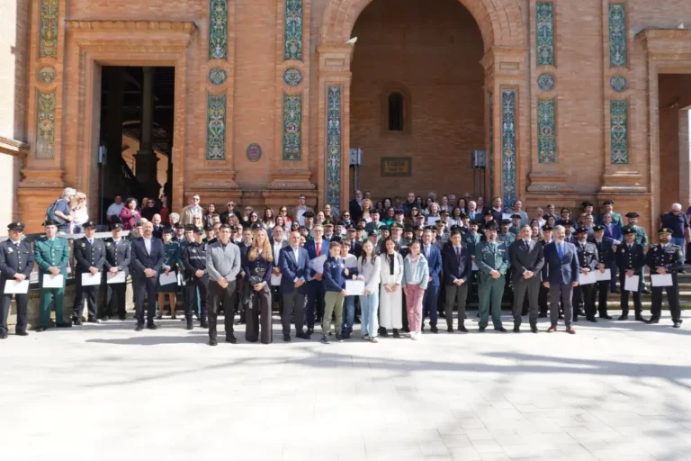 Asistentes al acto del Plan Director para la Convivencia y Mejora de la Seguridad en Centros Escolares y sus Entornos